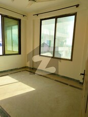 3 bedroom Unfurnished Flat Available for Rent in E-11/4 E-11/4