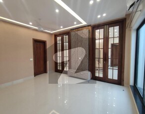 3 Beds 1 Kanal Brand New Upper Portion For Rent In Ex Park View DHA Phase 8 Lahore. DHA Phase 8 Ex Park View