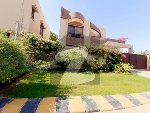 Prime 350 Sq Yds Bungalow for Sale in Navy Housing Scheme Karsaz, Karachi Navy Housing Scheme Karsaz