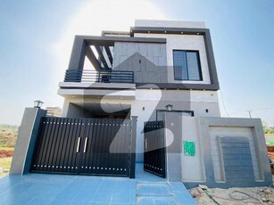 5 Marla brand new house for rent hot location bahria Bahria Town Jinnah Block