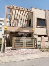 7 Marla Fully Renovated Just Like New House For Rent With Gas Bahria Town Phase 8 Umer Block