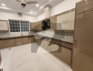 Brand New 1 Kanal upper portion Available For Rent Near to park Bahria Enclave