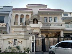 DC colony 12.25 marla house for sale DC Colony Chenab Block