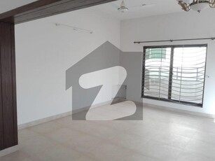 Lower Portion Of 1 Kanal Is Available For rent In E-11, E-11 E-11