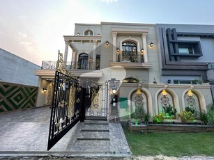 Luxurious Designer 10 Marla brand new House For Sale in Bahria Town Lahore Bahria Town Sector C