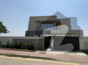 Ready to move 272sq yd 4Bed DDL Luxury Villa FOR SALE. Only 3km from Main Entrance of BTK Bahria Town Precinct 6
