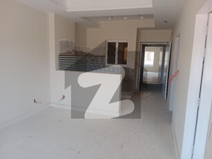 Green Height 2 Bedroom Apartment 950 sqft Available On Reasonable Price B-17