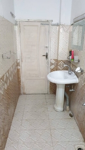 250 Sq. Ft. room for rent In 6th Road, Rawalpindi