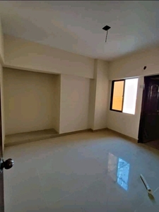 900 Ft² Flat for Rent In University Road, Karachi