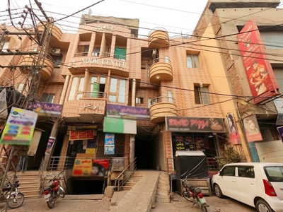20 Marla Commercial Plaza For Sale Having 14 Flats 24 Shops 6 Halls With Basement Rs. 600,000 Rent Income At Rustam Park Mor Samanabad Multan Road Lahore