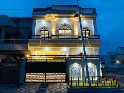 5 Marla Double Story Corner House For Sale