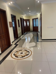 500 Sq Yards 3 Bedrooms First Floor Portion For Rent DHA Phase 5