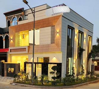 5.5 Marla Brand new very beautifull corner House for sale in new lahore city
