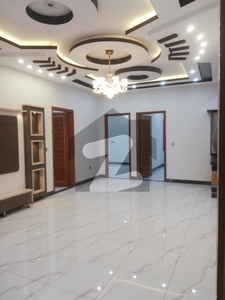 Brand new Second Floor Zero Metre 4bed Drawing Lounge Portion Available For Rent Gulshan-e-Iqbal Block 13