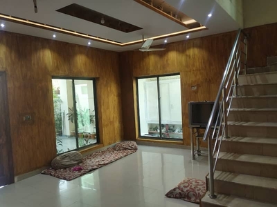 Good Prime Location 10 Marla House For Sale In Askari 5
