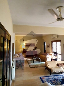 Karakoram Enclave 1 3800 Sq Ft 4 Bed Apartment Elite Location Available For Sale At Very Reasonable Price Karakoram Enclave 1
