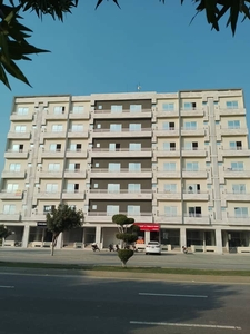 One Bed luxury Furnished Apartment for Daily Basis in Bahria Town Lahore