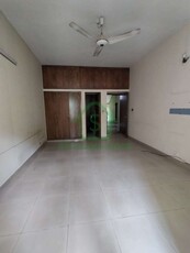 1 Kanal House For Sale In Mm Alam Road Gulberg Lahore