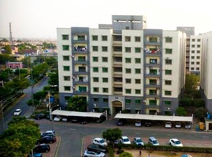12 Marla Near Macdonald at 7 Floor Apartment Available for sale in Askari 11