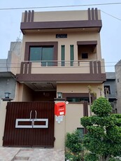3.5 Marla Owner Build Solid House In Eden Boulevard College Road