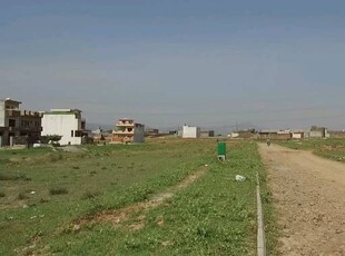 Highly-coveted 20 Marla Residential Plot Is Available In Faisal Town - F-18 For sale