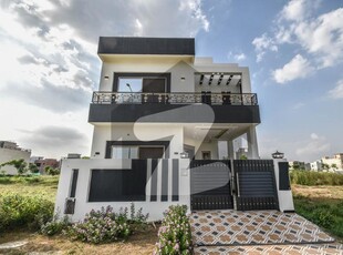 5 MARLA BRAND NEW MODERN DESIGN BUNGLOW AVAILABLE FOR SALE IN DHA 9 TOWN DHA 9 Town