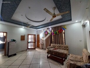 10 Marla Upper Portion House For Rent In Allama Iqbal Town Pak Block Lahore