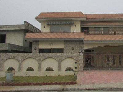 1 KANAL Triple Storey House For Sale In DHA Phase 2 Islamabad