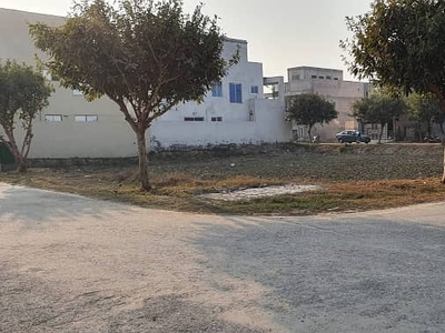 5 Marla On Ground Possession Plot On Easy Installment Available For Sale In New Lahore City
