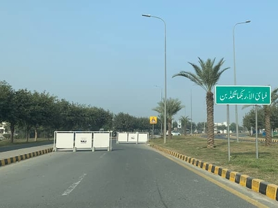 DHA Phase-9 Town Sector-C, 5 Marla Pair residential Plot For Sale