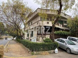 1000 Square Yard House for Rent in Islamabad F-6