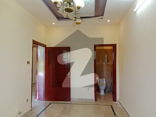 Renovated 4 Bedrooms House Available In D-12 For Rent D-12