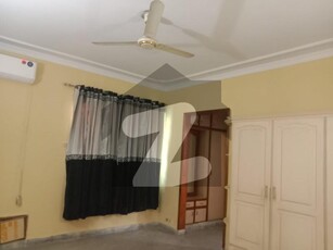 1 Kanal Lower Portion For Rent In Dha Phase 2 With Servant Quarter DHA Phase 2 Block Q