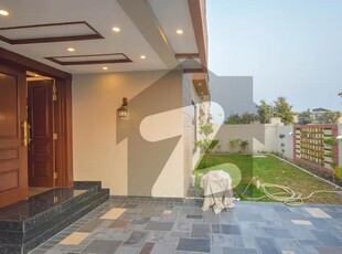 1 Kanal Lower Portion Modern Design Available For Rent In DHA Phase 7 DHA Phase 7