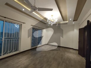 10-Marla 03-Bed Luxury Brand New Flat Available For Sale in Askari-01 Lahore Cantt. Askari 1