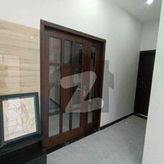 10 Marla Upper Portion is Available for Rent in bahria town Lahore Bahria Town Jasmine Block