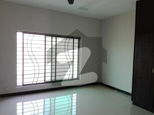 1000 Square Feet Lower Portion For rent In D-12 D-12