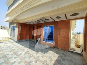 12 Marla Brand New House For Sale With 6 Bed Room 2 Kitchen 2 Servant Quarters With Attached Bath With Kitchen G-14/3