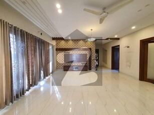 2KANAL iDEAL House For Rent DHA Phase 3 Block Y
