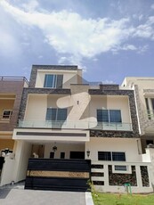 30x60 (8MARLA)Brand New Modren Luxury House Available For sale in G_13 Rent value 1.80Lakh G-13
