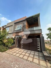 5 Marla Adorable Fully Furnished Used House Is Up For Sell In Sector F Bahria Town Lahore. Bahria Town