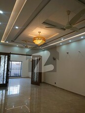 5 MARLA BEATIFULL HOUSE FOR SALE IN BB BLOCK BAHRIA TOWN LAHORE Bahria Town Sector D