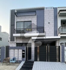 5 Marla Brand New Modern House DHA 11 Rahbar Phase 2