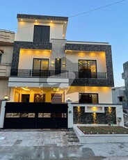8 MARLA 30X60 BRAND NEW LUXURY HOUSE FOR SALE PRIME LOCATION G13 ISB G-13
