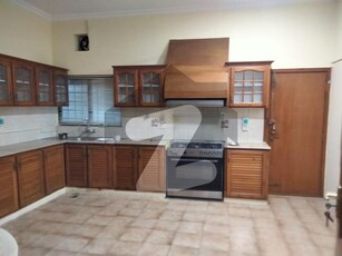 A DECENT HOUSE 500 SQ YARDS/ MARGLA FACING/ F-7/2 IS AVAILABLE FOR SALE F-7/2