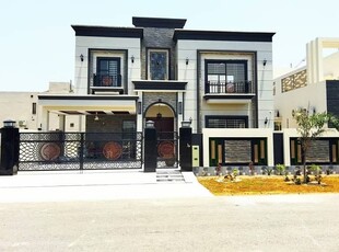 A On Excellent Location House Of 1 Kanal In Rs. 112500000