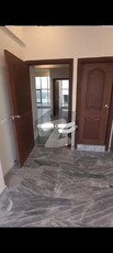 almost brand new 2bedrooms apartment 2bedrooms drawing lounge kitchen LIFT main road dha6 rent Muslim Commercial Area