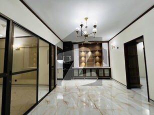 Bukhari Commercial 2 Bedrooms Modern Style Apartment Available For Sale Bukhari Commercial Area
