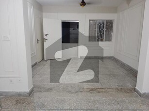 1 Kanal Separate Gate Upper Portion Is Available For Rent In Dha Phase 1 Near Defence Club DHA Phase 1 Block K