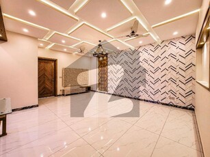 BRAND NEW UPPER PORTION FOR RENT AVAILABLE IN BAHRIA TOWN PHASE 8 SECTOR B Bahria Town Phase 8 Block B